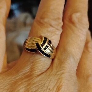 Elegant 14k Gold Sapphire Women's Ring Sz 7 1/2